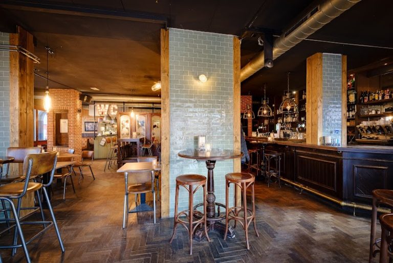De Buren Café & Tapas — restaurant in Apeldoorn