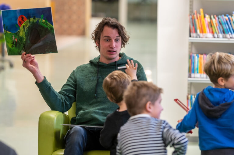 Boekstart Inloop (0-4) — familie-kids in Apeldoorn