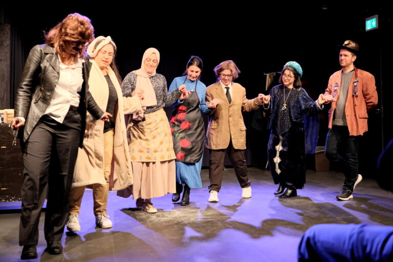 Theaterworkshop In Het Turks — theater in Apeldoorn